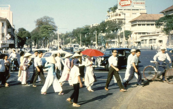 Sài Gòn năm 1956 – Lý Quang Diệu, thủ tướng Singapore, đã từng nói “hy vọng là một lúc nào đó Singapore sẽ phát triển giống như Sài Gòn”.